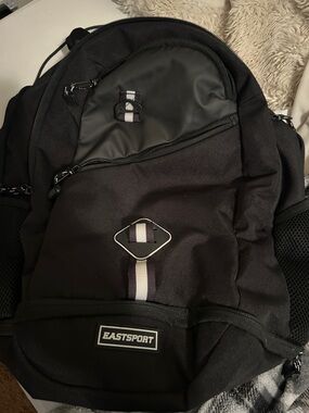 Eastsport Black Men’s Everyday Backpack with Padded Straps